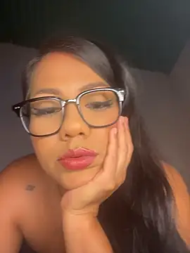 Snapshot of shaylin_brooke1 chatting on 07.18.26 shaylin brooke1 online show from 07.18.26