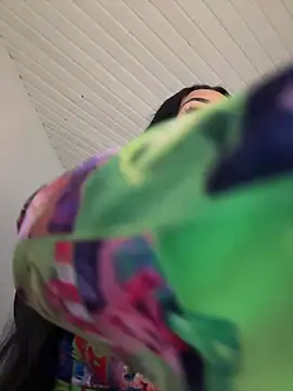 Anily Lovely online show from 02.17.25