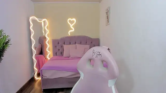 kendra tay online show from 02.10.25