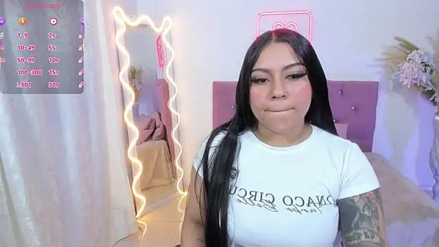 kendra tay online show from 11.27.25