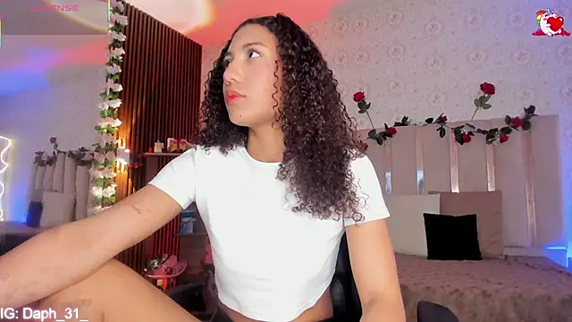 Snapshot of Daphnne_tay chatting on 03.01.26 Daphnne tay online show from 03.01.26