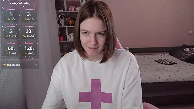 Snapshot of CassieJuice69 chatting on 11.07.25 CassieJuice69 online show from 11.07.25