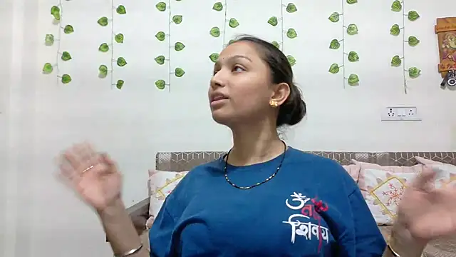 Aleena Rai online show from 11.02.25