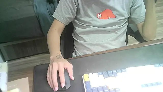 Snapshot of Ryan67533 chatting on 11.07.25 Ryan67533 online show from 11.07.25