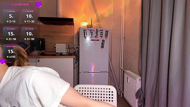 lisa barbie online show from 04.15.26