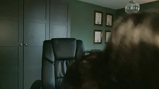 flatwhite0 online show from 01.09.26