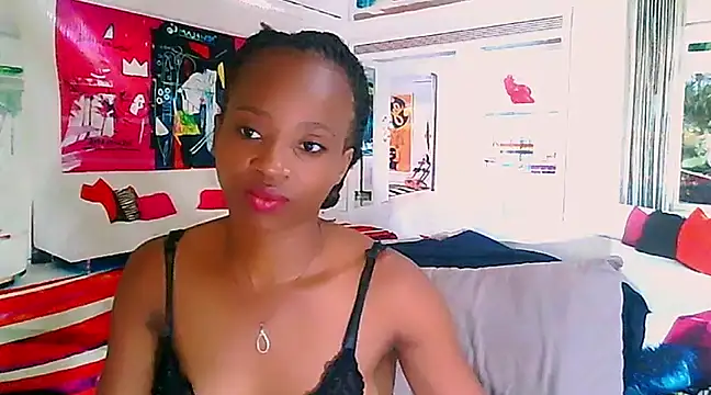Snapshot of EbonyCreamy69 chatting on 12.23.24 EbonyCreamy69 online show from 12.23.24