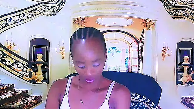 Snapshot of EbonyCreamy69 chatting on 01.03.25 EbonyCreamy69 online show from 01.03.25