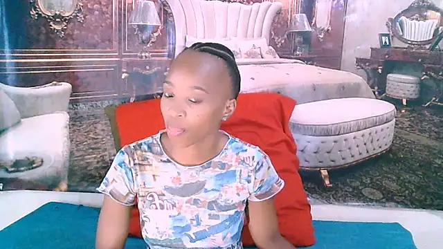 Snapshot of EbonyCreamy69 chatting on 02.13.26 EbonyCreamy69 online show from 02.13.26