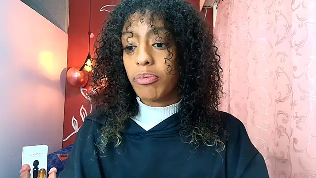 Zia Green online show from 01.25.25