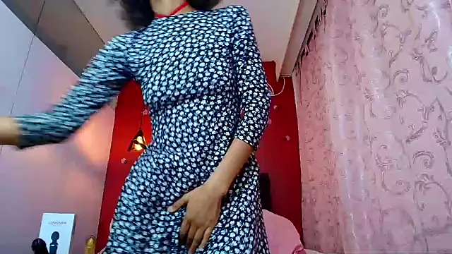 Zia Green online show from 02.22.25