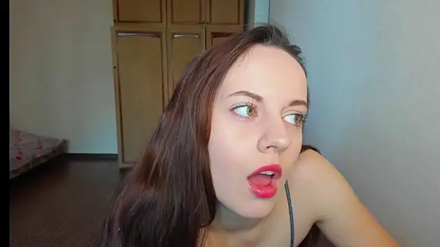 Sabrina Lavv online show from 09.09.25