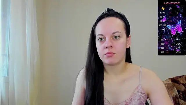 Snapshot of Sabrina_Lavv chatting on 10.17.25 Sabrina Lavv online show from 10.17.25