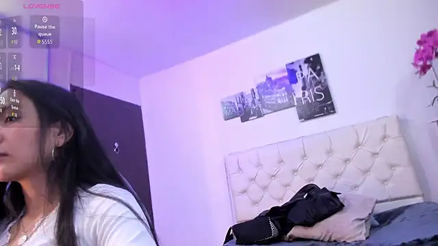 Snapshot of Amy_Kiitty_ chatting on 11.08.25 Amy Kiitty online show from 11.08.25