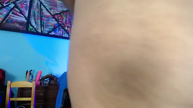 Iivana 19 online show from 10.30.25