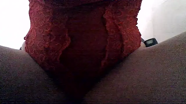 straichathot 08 online show from 11.01.25