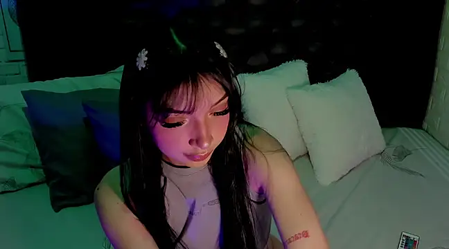  Chartlotte online show from 02.26.25