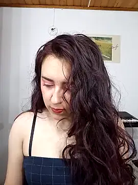 Emi chik online show from 01.22.25