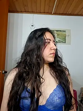 Emi chik online show from 03.27.26