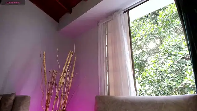 KatieNolan 1 online show from 02.19.25