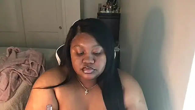 explosivekitty69 online show from 10.07.25