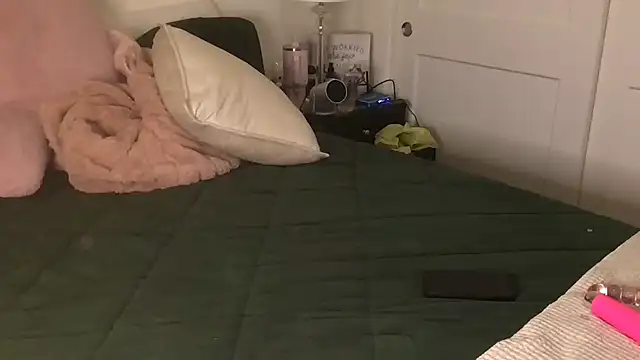 explosivekitty69 online show from 11.07.25