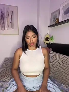Isabella fasilier online show from 01.08.25