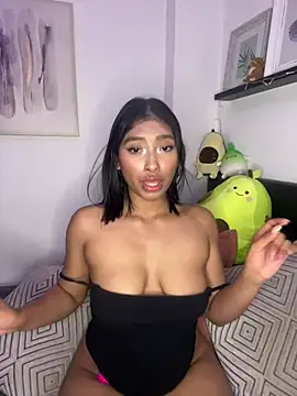 Isabella fasilier online show from 01.13.25
