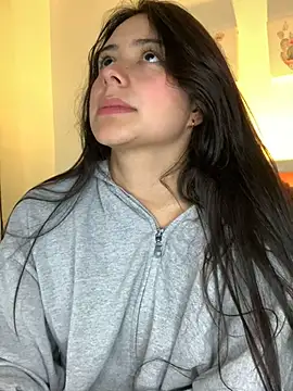GabyButtler1 online show from 02.28.25