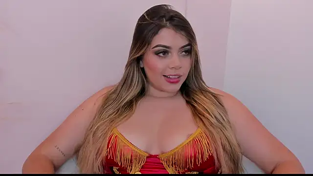 Snapshot of thaliafox_ chatting on 12.18.24 thaliafox online show from 12.18.24