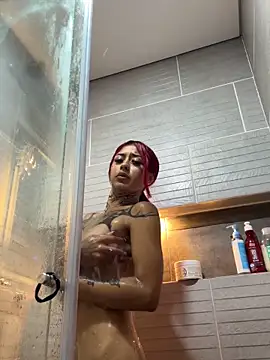 Snapshot of Kuromi_LS chatting on 10.05.25 Kuromi LS online show from 10.05.25