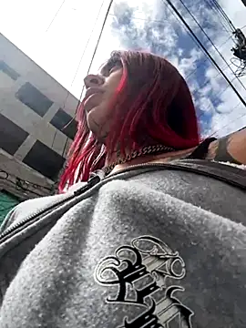 Snapshot of Kuromi_LS chatting on 10.08.25 Kuromi LS online show from 10.08.25