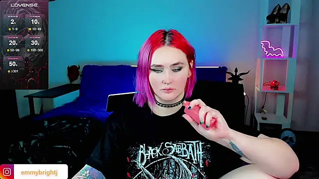 Snapshot of Emmybrightj_ chatting on 01.24.25 Emmybrightj online show from 01.24.25