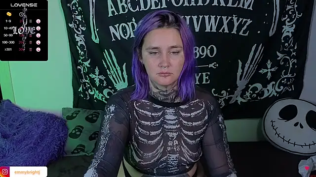 Snapshot of Emmybrightj_ chatting on 09.22.25 Emmybrightj online show from 09.22.25