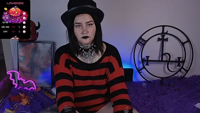 Snapshot of Emmybrightj_ chatting on 10.26.25 Emmybrightj online show from 10.26.25