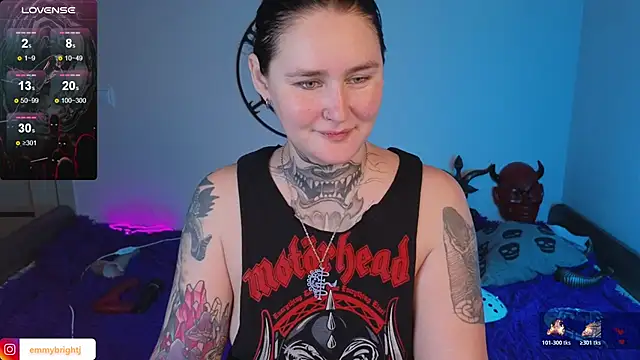 Snapshot of Emmybrightj_ chatting on 11.10.25 Emmybrightj online show from 11.10.25