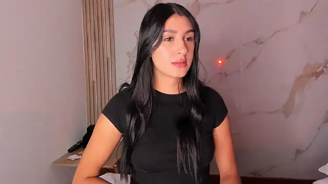 Ashley Evans18 online show from 09.22.25