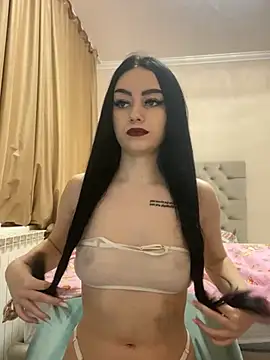 Gya Rue online show from 02.14.25