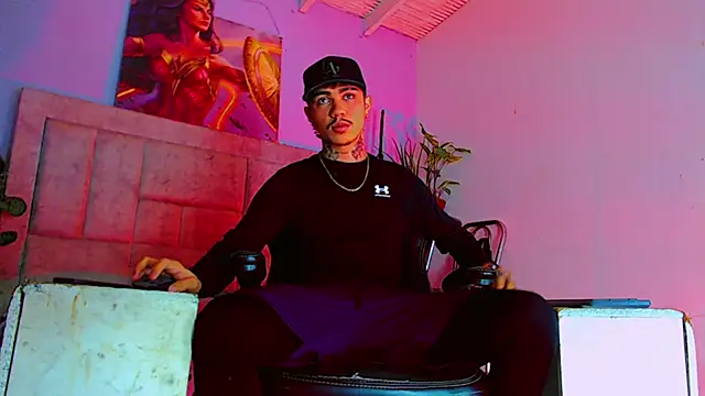 HannibalLester online show from 10.17.25