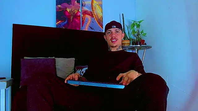 HannibalLester online show from 12.15.25