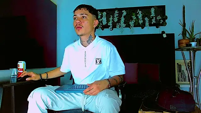 HannibalLester online show from 04.07.26