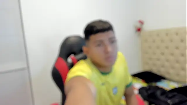 yei-sant online show from 10.28.25