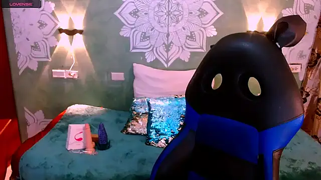 Emili Roux online show from 03.03.25