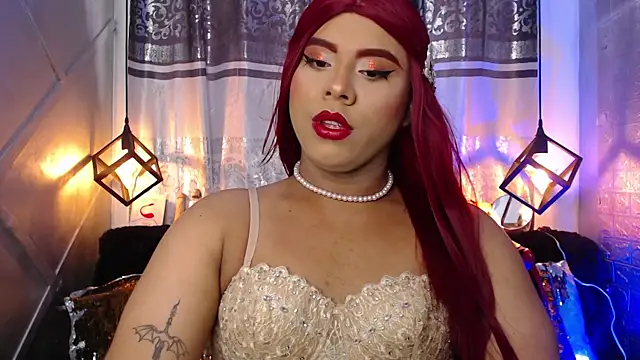 Emili Roux online show from 10.04.25