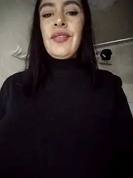 hailey85 online show from 12.20.25