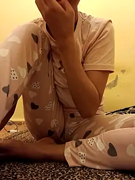 yasima-39 online show from 10.14.25