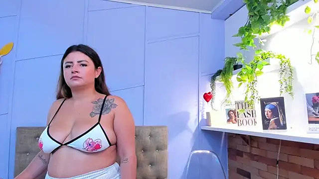 Snapshot of nathalie_rossel chatting on 09.29.25 nathalie rossel online show from 09.29.25