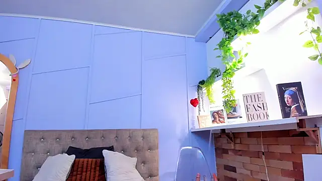 nathalie rossel online show from 11.22.25