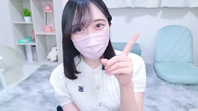 Yurie  online show from 01.26.25