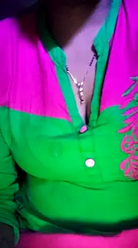 lovelyruhi online show from 01.12.25